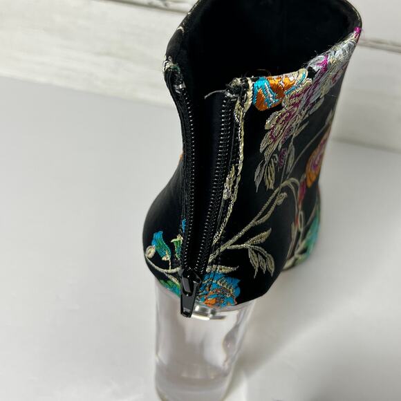 Privileged Audra Black Floral Ankle Bootie Heels Shoe Size 10 - Picture 7 of 10